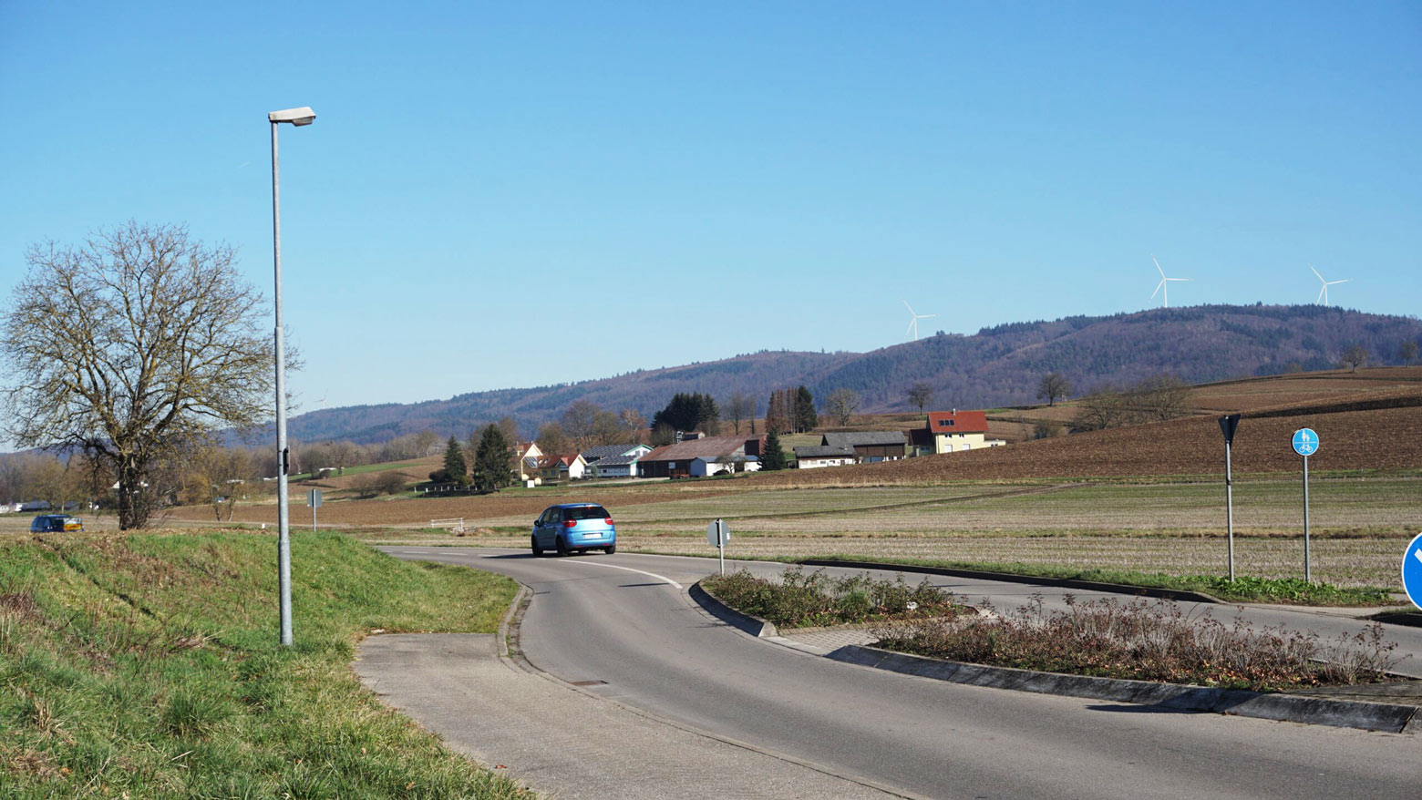 Windkraftanlagen am Schnürbuck über Ettenheim