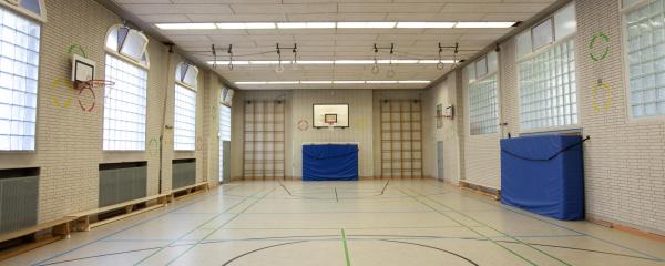 Flüchtlingsunterbringung ist in vielen Kommunen nur noch in den Sporthallen möglich